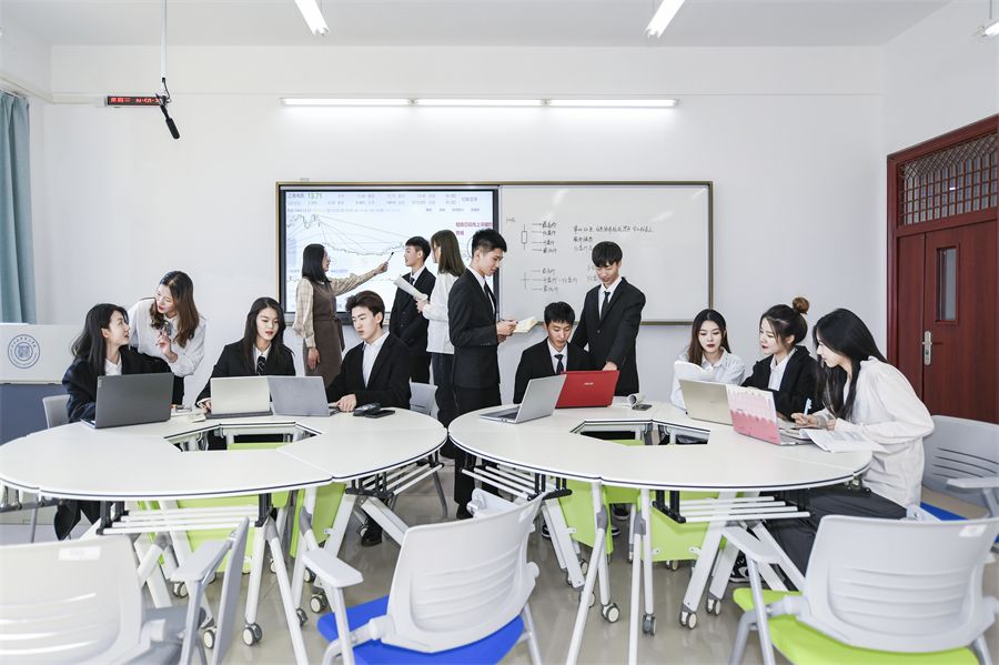 财经学院