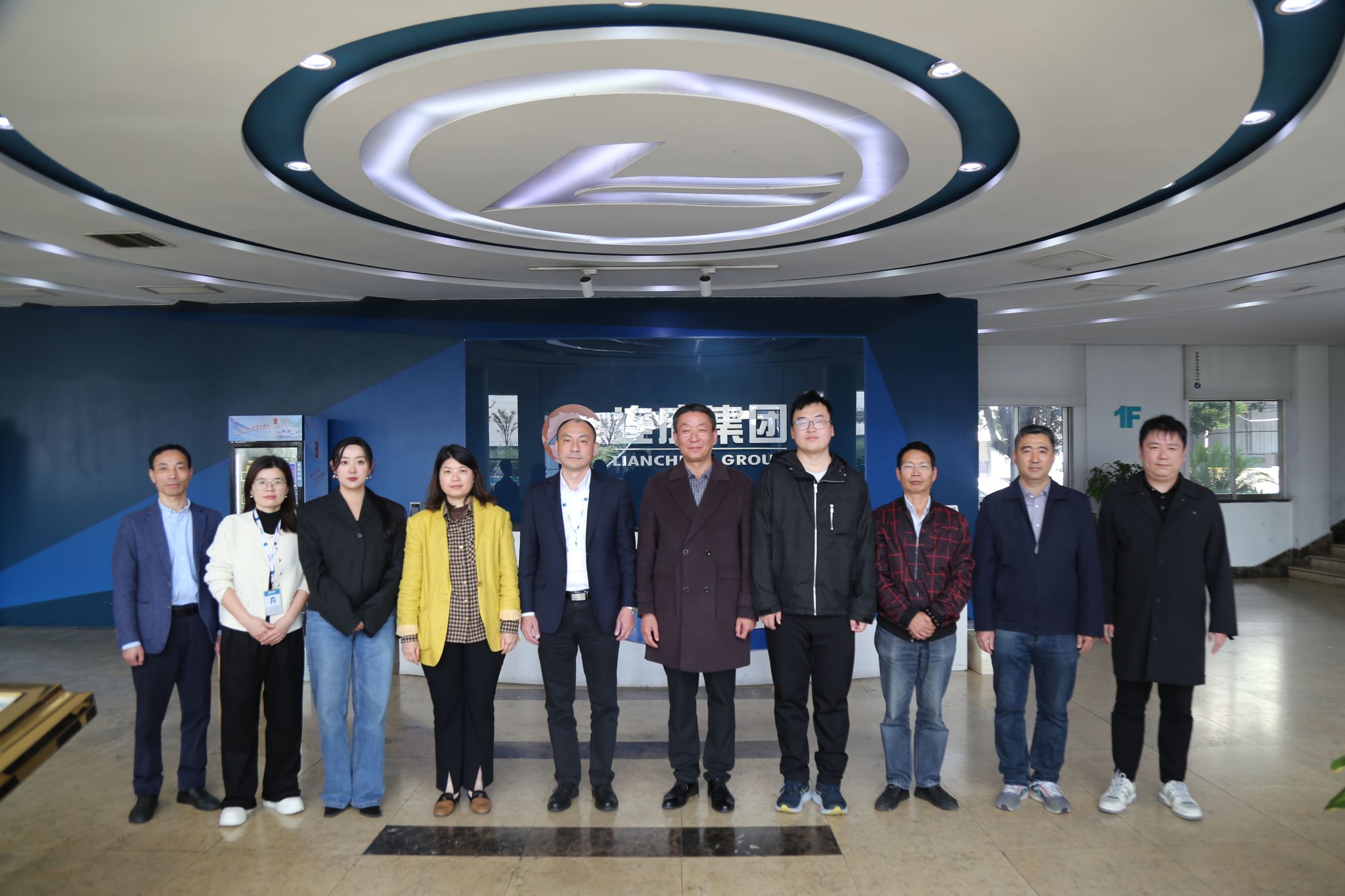 机械与动力工程学院走访上海连成集团